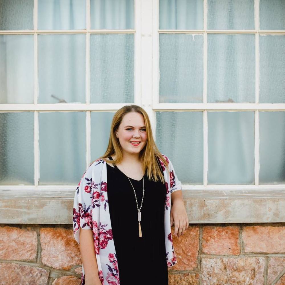 Meet your Posher, Nydia